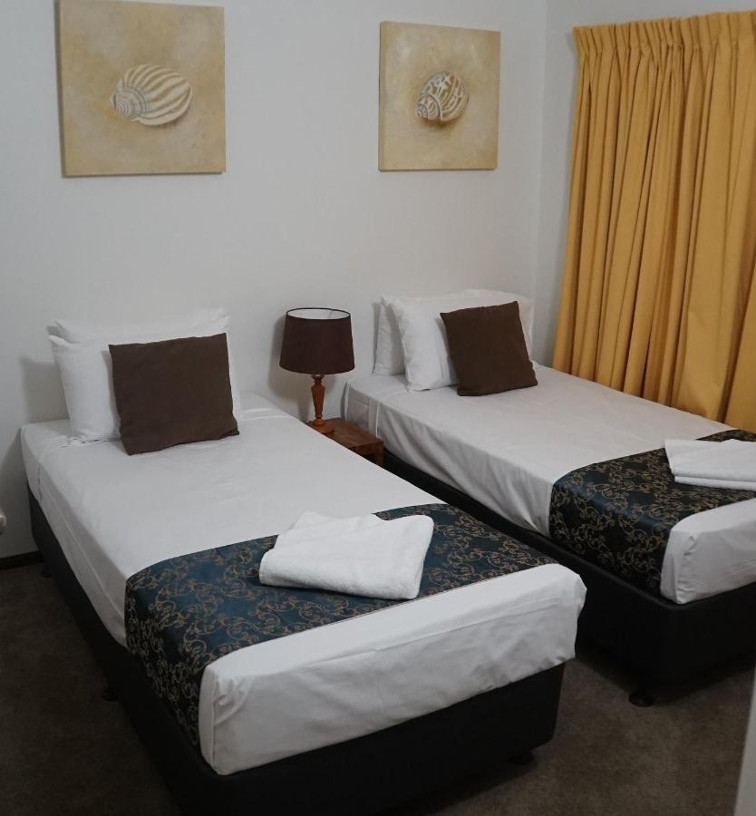 Airlie Seaview Apartments Airlie Beach Exterior foto